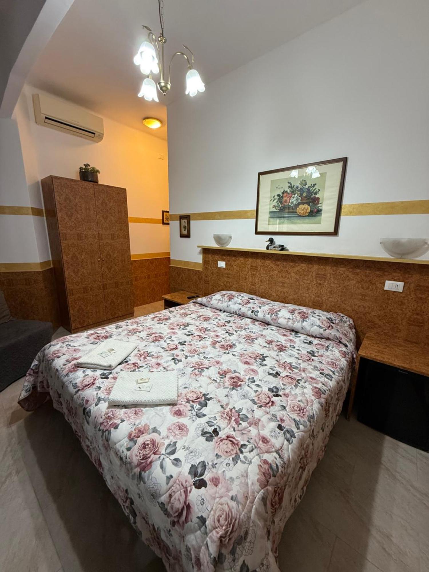 Fiumara Hotel Genova